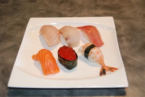 sushi buffet saskatoon|Fuzion Sushi.